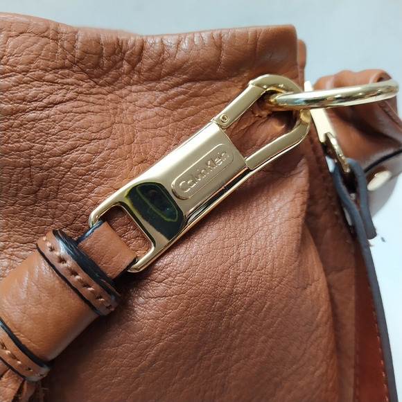 Calvin Klein Brown Tan Leather Zipper Closure Crossbody Shoulder Bag - Picture 5 of 16